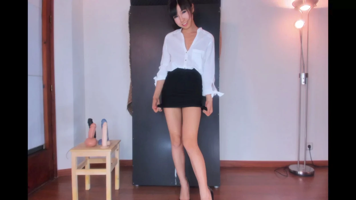 Littlesubgirl: Asian Secretary Anal Sex in the Office